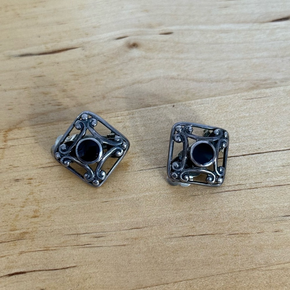 Vintage Diamond Shape Black Onyx Clip On Silver Earrings Rennaisance Victorian - Picture 2 of 8